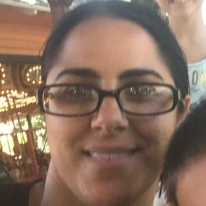 Meet your Posher, Rachele